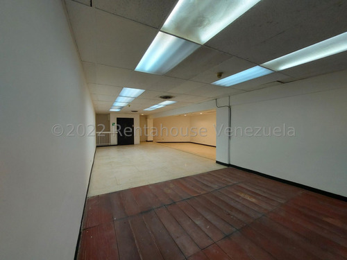 2x1 !!! Super Local De 437 M2 !!!! 23-8069