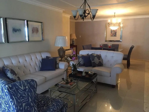 Apartamento En Bella Vista 220mts Clásico