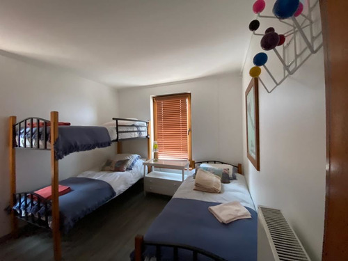 Departamento En Venta De 4 Dorm. En Lo Barnechea Centro Ski