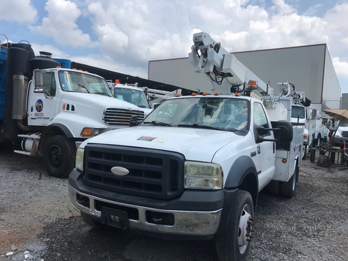 Imagen 3 de 14 de Grua Canastilla Altec At 200a En Camion Ford F450 2006