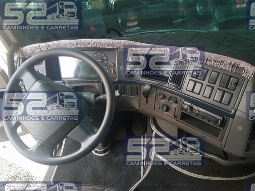 Imagem 11 de 15 de Volvo Fh 540 6x4 2013-14