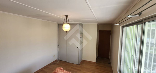 Casa En Venta De 4 Dorm. En Quilpué