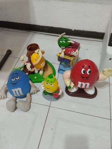 Dispensadores M&m Cada Uno En 300 Pesillos Mas Envio