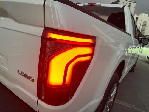Ford Lobo 3.5 V6 Hev Platinum Plus 4X4 At