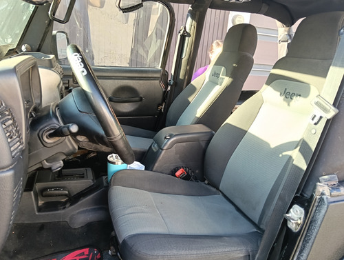 Jeep Wrangler X At