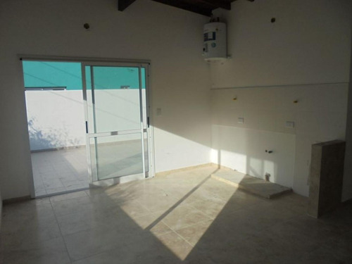 Imagen 3 de 14 de Venta De Departamento 2 Ambientes En Primer Piso S/ Expensas