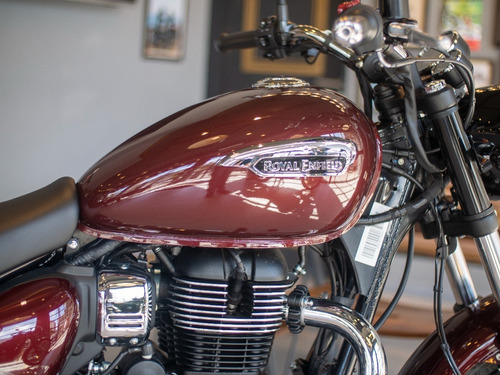 Imagen 13 de 25 de Royal Enfield Meteor 350 Stellar Roja Reserva Ya