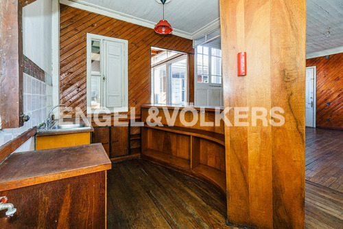 Imagen 8 de 23 de Venta Casona Con 4 Dptos + Local Comercial En Barrio Yungay