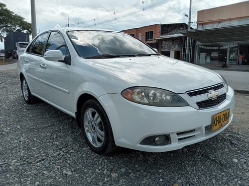 Chevrolet Optra Advance Sedan Mecanico Blanco Mod 2011