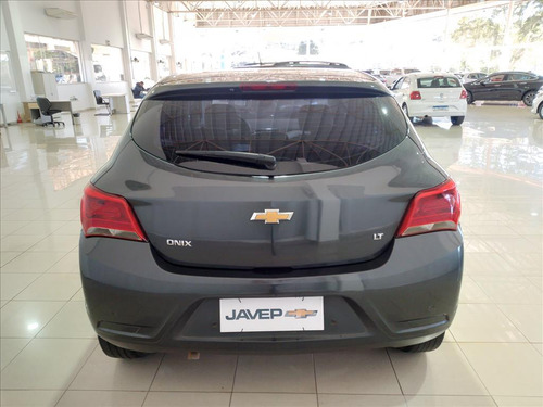 Chevrolet Onix 1.4 MPFI LT 8V FLEX 4P MANUAL
