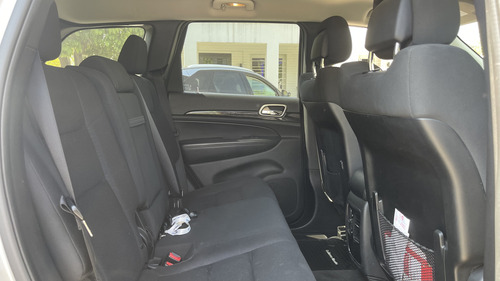 Jeep Grand Cherokee Laredo 4X2 3.6L