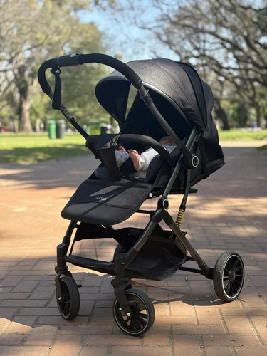 Cochecito Odda Deluxe Paseomanija Rebatible Tipo Valija