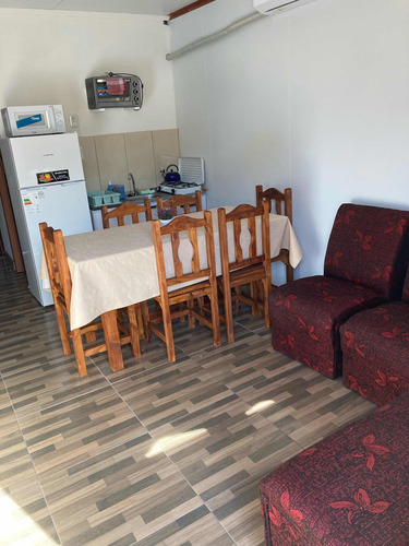 Alquiler De Aptos. En Kiyu C/piscina Climatizada, Parrillero Y Juegos Para Niños A 3 Cuadras De La Playa. Capacidad Para 2,4 Y 6 Personas