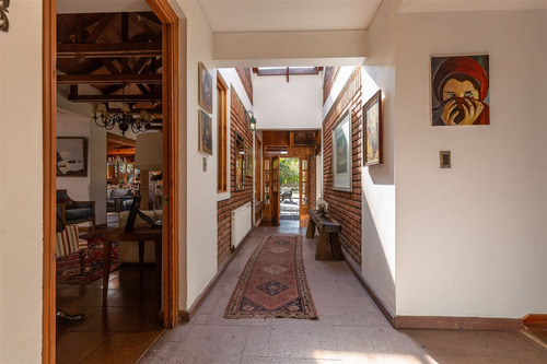 Gran Terreno Con Casa En Lo Barnechea