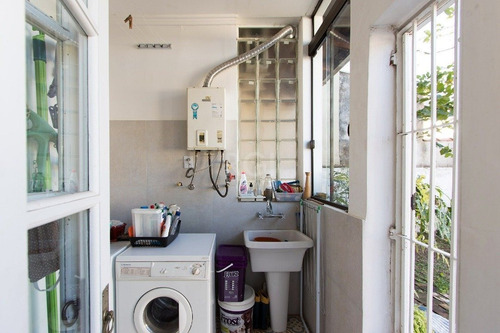 Casa Em Ipanema Com 4 Dormitórios - Lu430927
