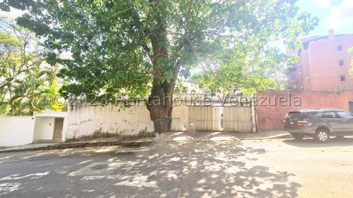 Casa 690 M2 Para Remodelar, La Castellana Katiuska Quevedo