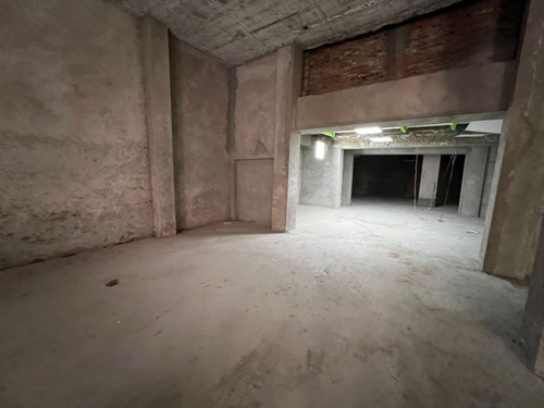 Excelente Local Comercial En Renta 200 M2 En Colonia Roma