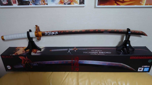 Imagen 4 de 10 de Proplica Nichirin Sword Rengoku Demon Slayer Kimetsunoyaiba
