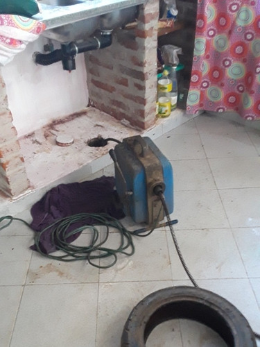 Imagen 6 de 10 de Destapaciones Cloacas, Pluviales, Zona Oeste, Con Maquina,