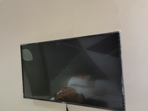 Pantalla Smart Tv De 43 Lg 43lj5550 Con Display Roto (Usado)