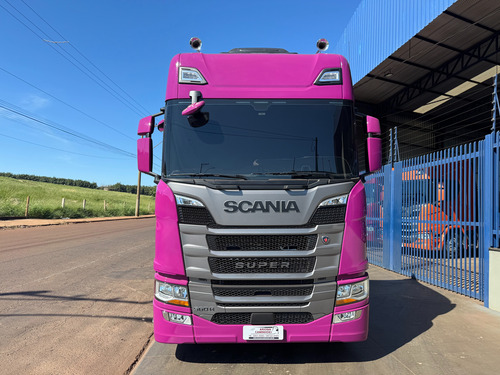 Scania R 560 Super 6x4 Ano:2024/com Apenas 70.000 Km.