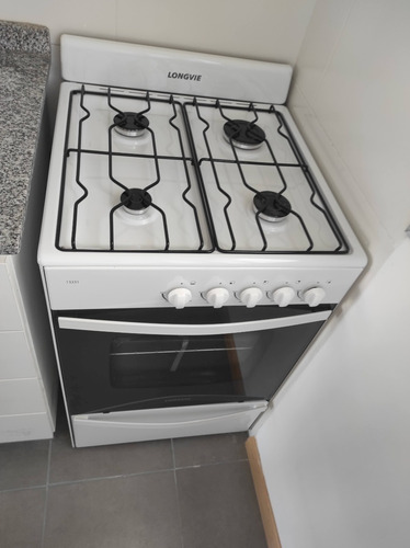Imagen 8 de 17 de Departamento 3 Amb En Venta Con Patio Y Balcon Excelente Zona