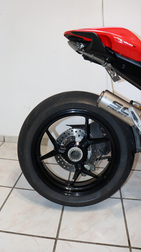 Monster 1200s Stripe