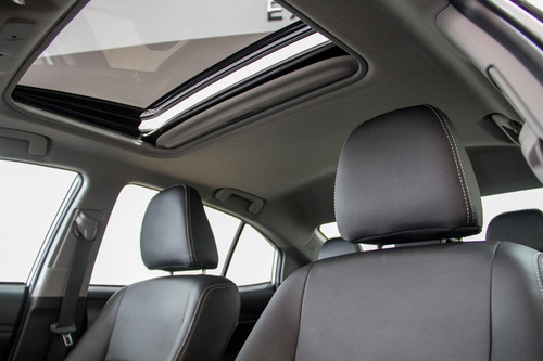 Toyota Yaris Sedan 1.5 Xls Connect Cvt (flex)