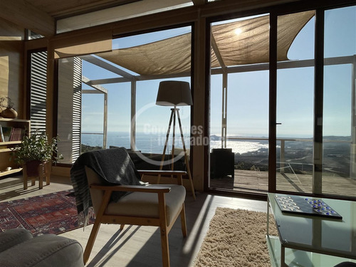 Parcela De 5.118 M2 Con Casa Nueva En Ocho Quebradas