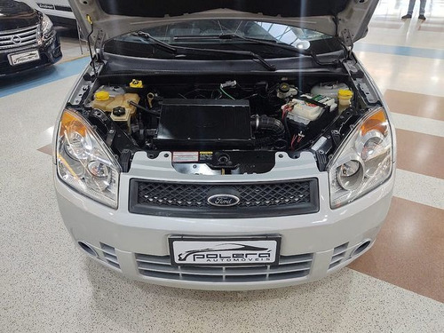 Imagem 4 de 8 de Ford Fiesta 1.0 Rocam Sedan 8v 2008