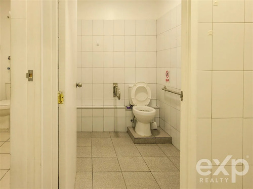 Arriendo Local Comercial En Calle Uno Norte Poniente