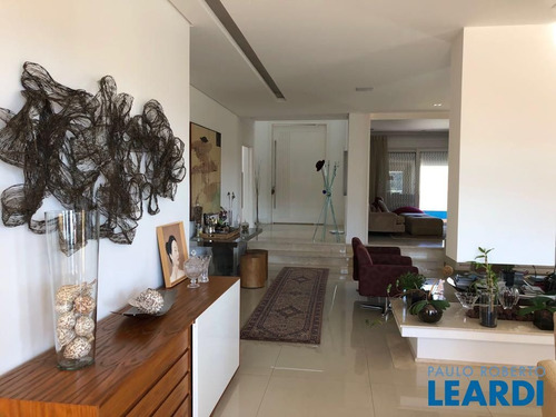 Imagem 7 de 15 de Casa Em Condomínio - Alphaville - Sp - 601436