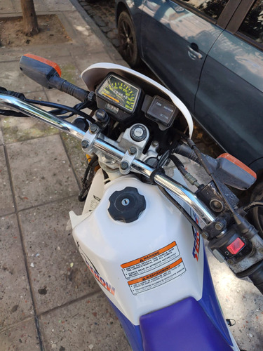Yamaha Serow Xt 225