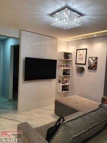 Imagem 10 de 15 de Apartamento Super Decorado - Show! - St16958