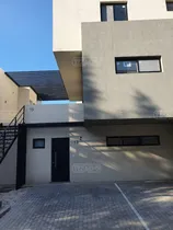Comprar Altos Del Encuentro. Pb C\u002F2 Dormitorios. Jardin Grande. Consultar X Opción Con Artefactos De Iluminación, Cortinas Y Plantas En El Cerco. Consultar X Opción Totalmente Amoblada. Financiación Amplia