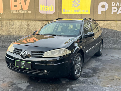 Renault Megane 1.6 Dynamique Hi-flex 4p