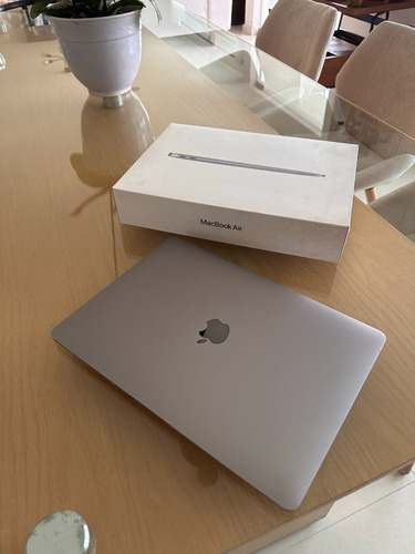 Oferta! Macbook A2179 Gris Espacial 13.3 , I3 8gb Ram 256gb