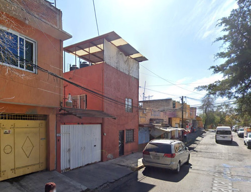 Casa En Remate Bancario A Unas Cuadras De Av Observatorio