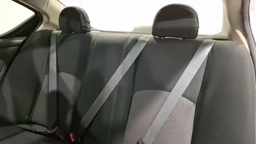 Nissan Versa 1.6 Sense