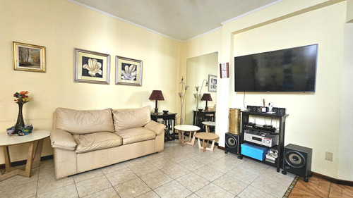 Hidalgo 200 - Departamento De 3 Ambientes En Buen Estado (por Escalera) - Caballito