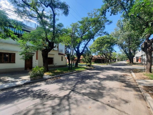 Ph En Banfield Oeste- Venta