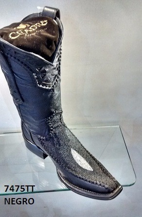 botas de piel mantarraya