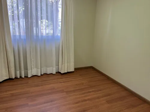 Departamento 4 Dormitorios En Venta, Sector Oriente, Viña D