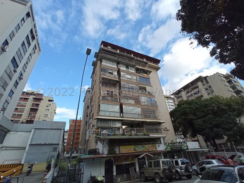 Imagen 1 de 14 de Ramiro Ruiz Vende Apto En Los Palos Grandes Mls #22-22370