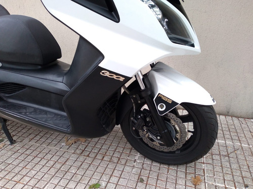 Imagen 8 de 18 de Kymco Downtown 300 Abs Excelente Estado !!!