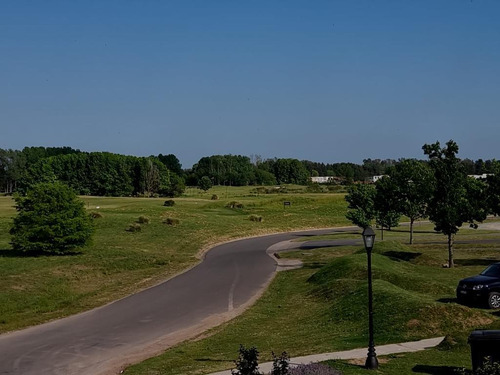 Imagen 7 de 10 de Departamento En Venta En Pilara
