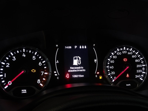 Imagem 6 de 12 de Jeep Renegade Longitude 1.8 4x2 (aut) (flex)