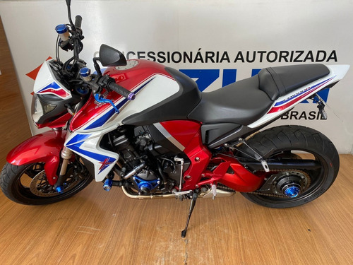 Imagem 10 de 11 de Honda Cb 1000 R Barracuda 2015 Com Acessórios