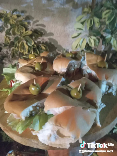 Servicio De Pizzas, Calzones Y Chivitos Para Eventos