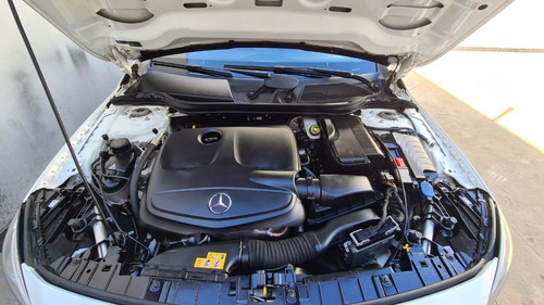 Imagen 5 de 9 de Mercedes Benz Gla-200